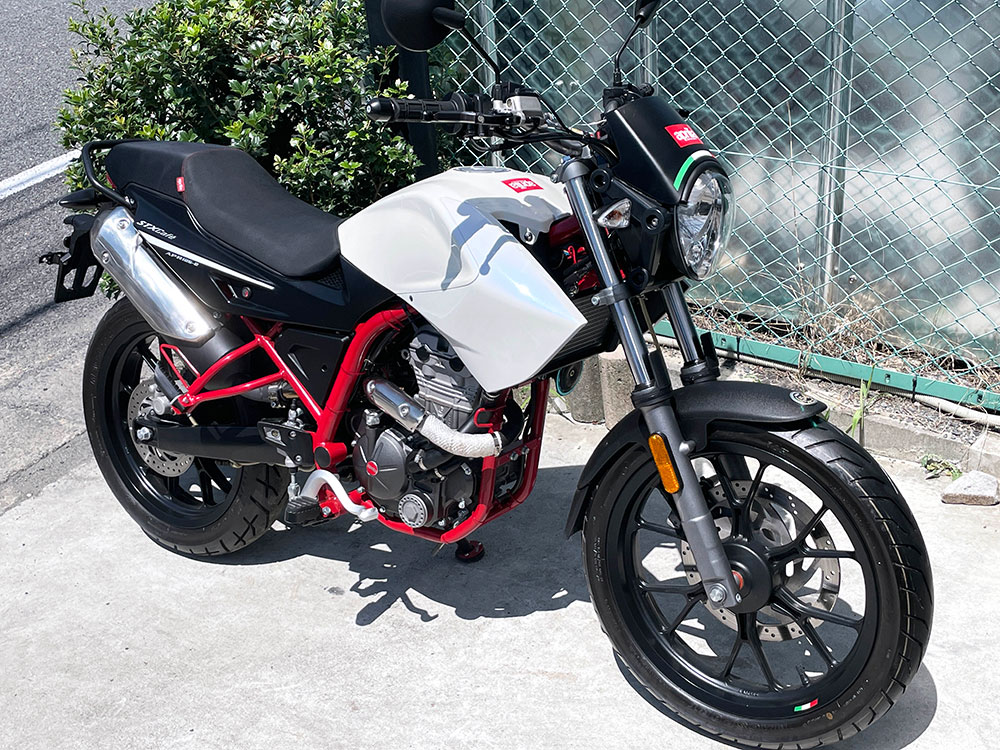 アプリリアSTX125 fi 中古 美車 自賠責5年付き！ アプリリアSTX125 fi 中古 美車 自賠責5年付き！