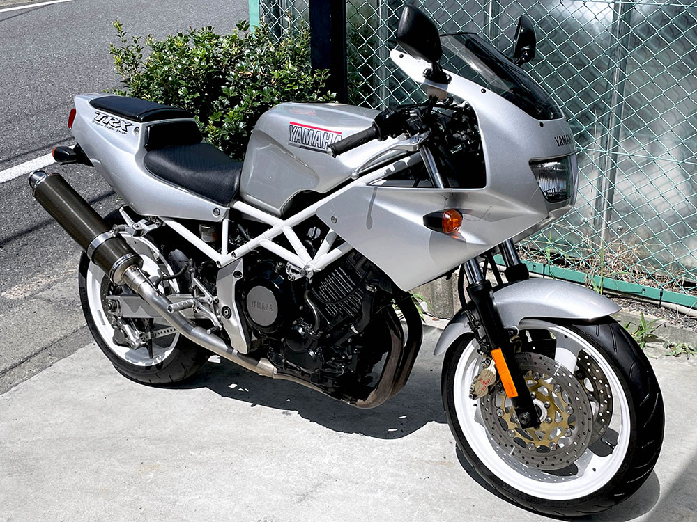 TRX850◆フロントホイール◆4NX-001 TRX850◇フロントホイール◇4NX-001