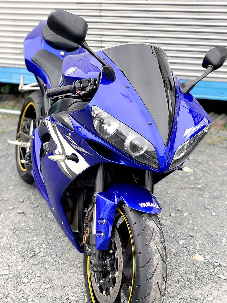 中古バイク 入荷予定！YAMAHA YZF-R1 5VY 逆車 RN13N – 京都の