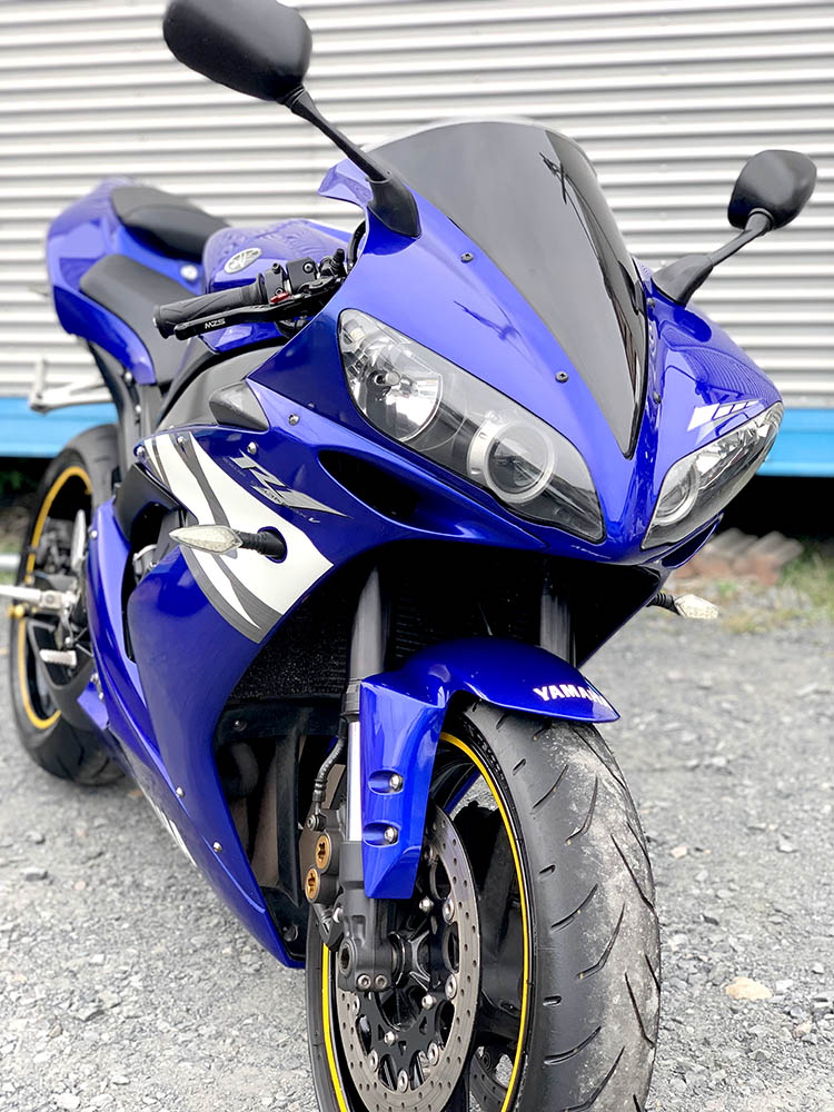 R1 5vy outlet