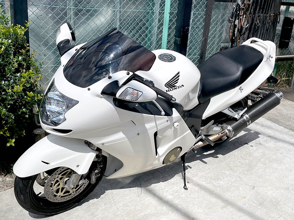 HONDA CBR1100XX Fi 逆車（ブラックバード）SC35A – 京都のバイク