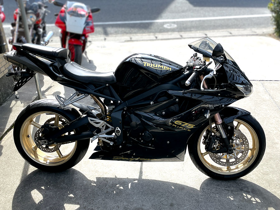 京都 中古バイク／入荷予定！TRIUMPH Daytona 675 – 京都の