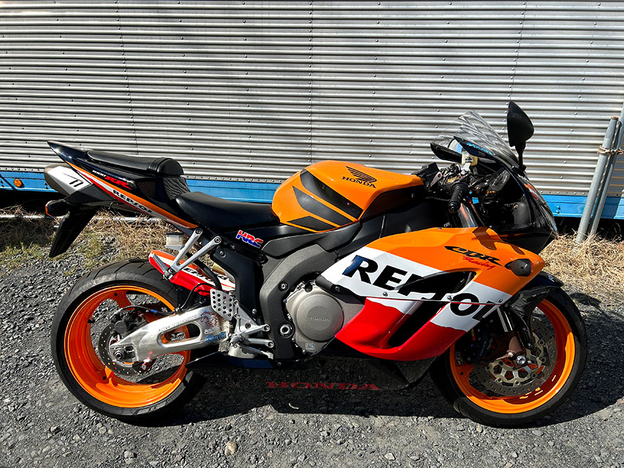 ホンダ HONDA CBR1000RR SC57 社外アンダーカウル レプソル holdmeback.com