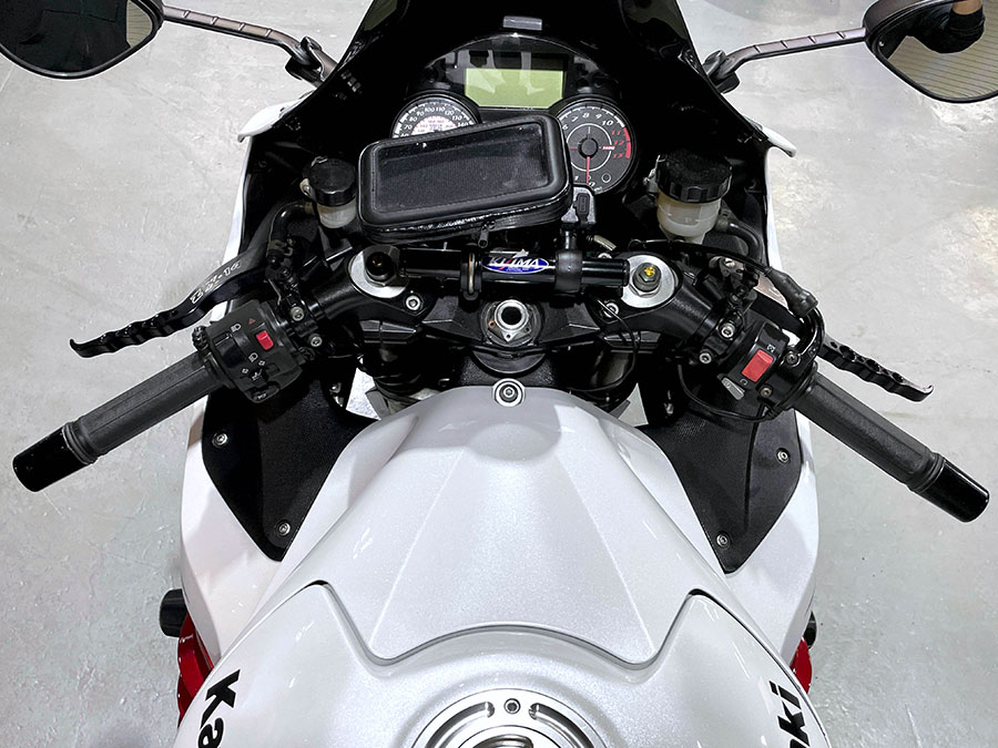KAWASAKI ZZ-R1400 ZXT40A – 京都のバイクショップSPEC-M