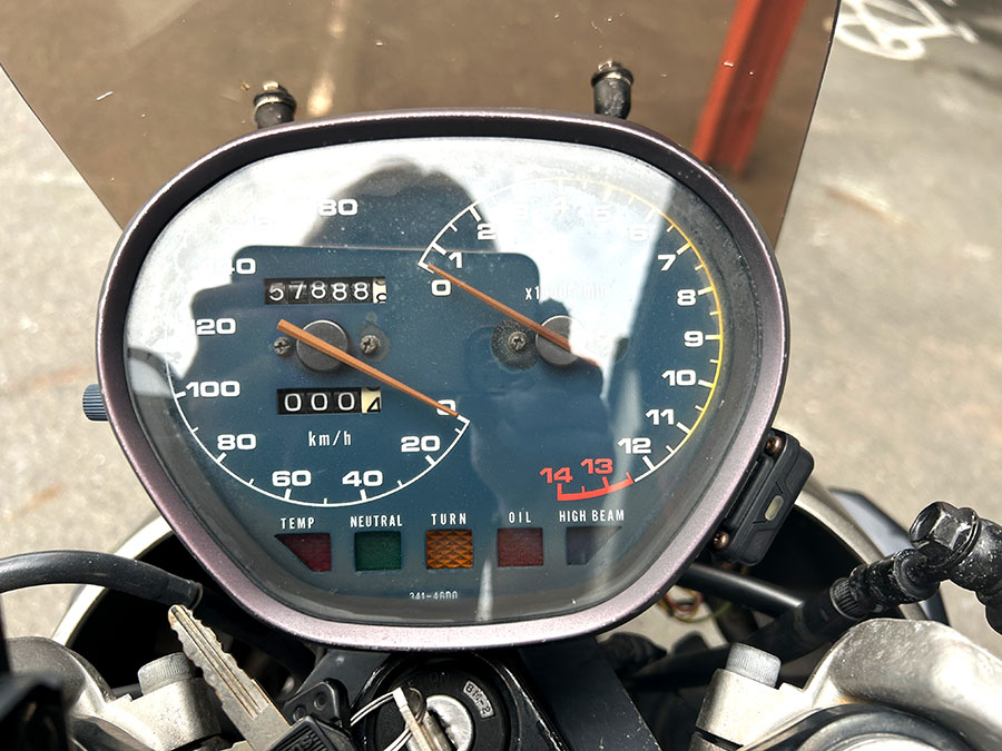 GSX400Sカタナ ウインカー 左右 スズキ 純正 中古 GK77A 刀