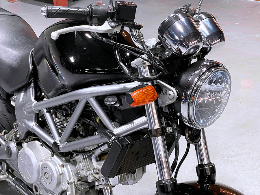 HONDA VTR250 MC33 – 京都のバイクショップSPEC-M（スペックエム