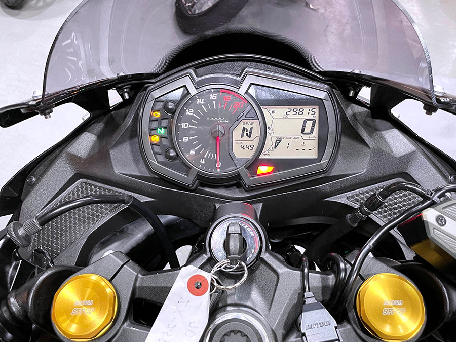 KAWASAKI Ninja ZX-25R ZX250E – 京都のバイクショップSPEC-M