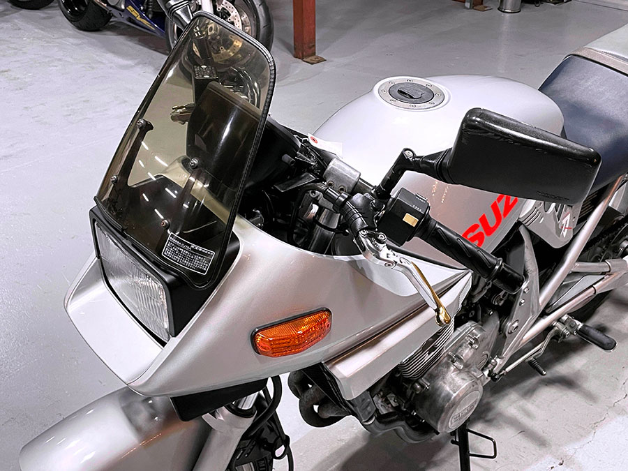SUZUKI GSX250S KATANA GJ76A – 京都のバイクショップSPEC-M