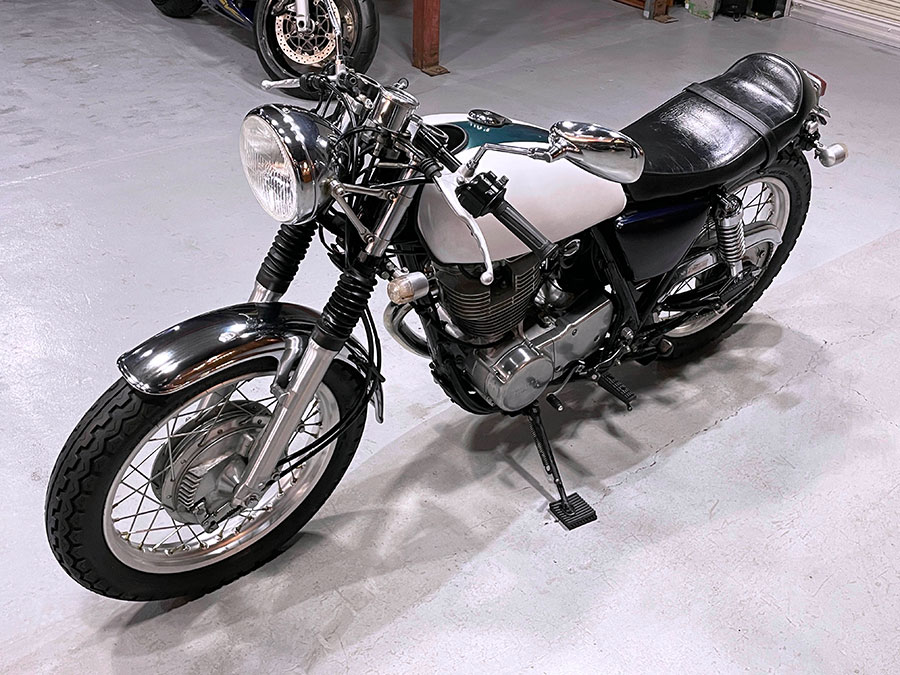 YAMAHA SR400 1JR – 京都のバイクショップSPEC-M（スペックエム