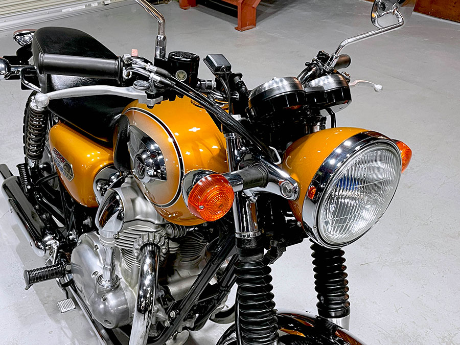 KAWASAKI W800 EJ800A – 京都のバイクショップSPEC-M（スペック