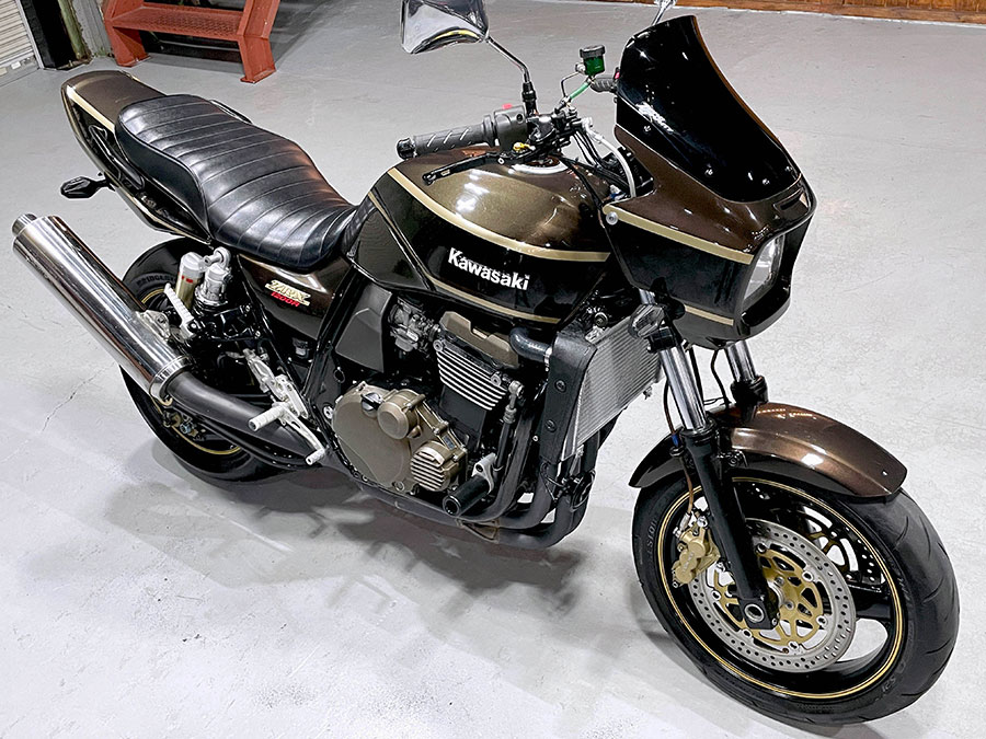 KAWASAKI ZRX1200R ZRT20A – 京都のバイクショップSPEC-M