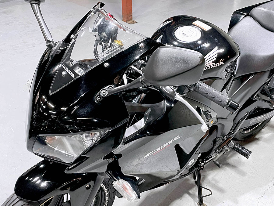 HONDA CBR250R MC41 – 京都のバイクショップSPEC-M（スペック