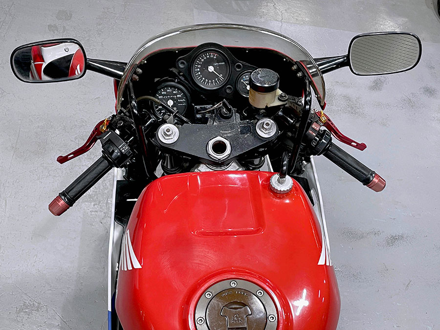 HONDA VFR400R NC30 – 京都のバイクショップSPEC-M（スペック