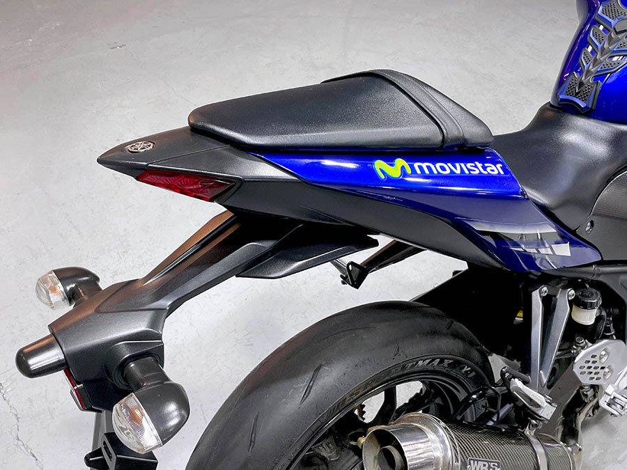YAMAHA YZF-R25 RG10J Movistar Yamaha MotoGP Edition – 京都の