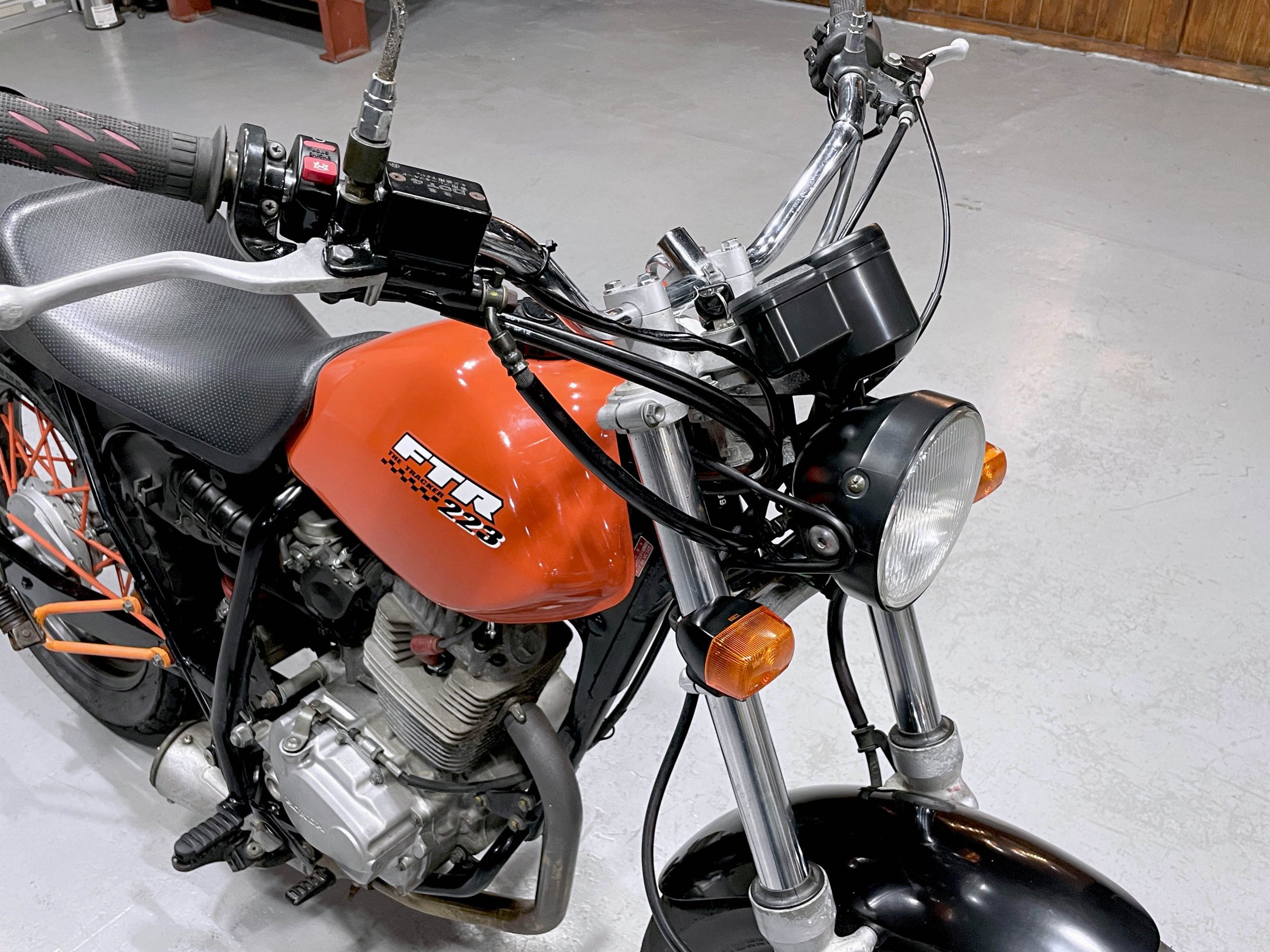 HONDA FTR223 MC34 – 京都のバイクショップSPEC-M（スペックエム