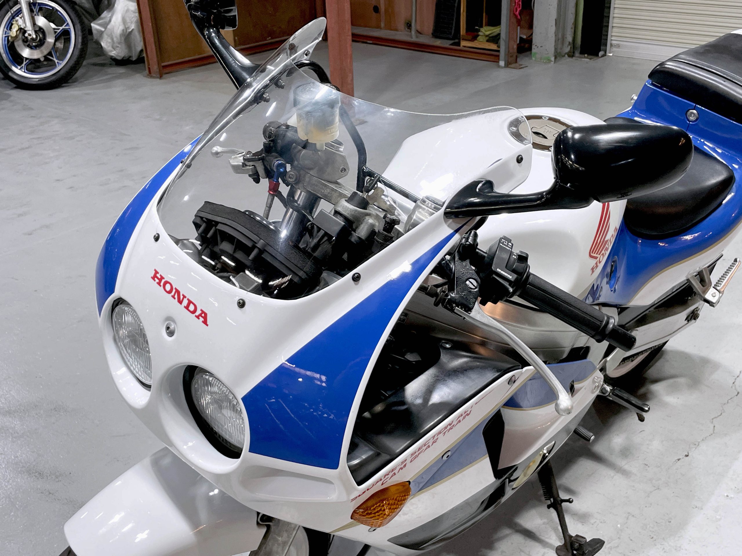HONDA CBR250R MC19 – 京都のバイクショップSPEC-M（スペック
