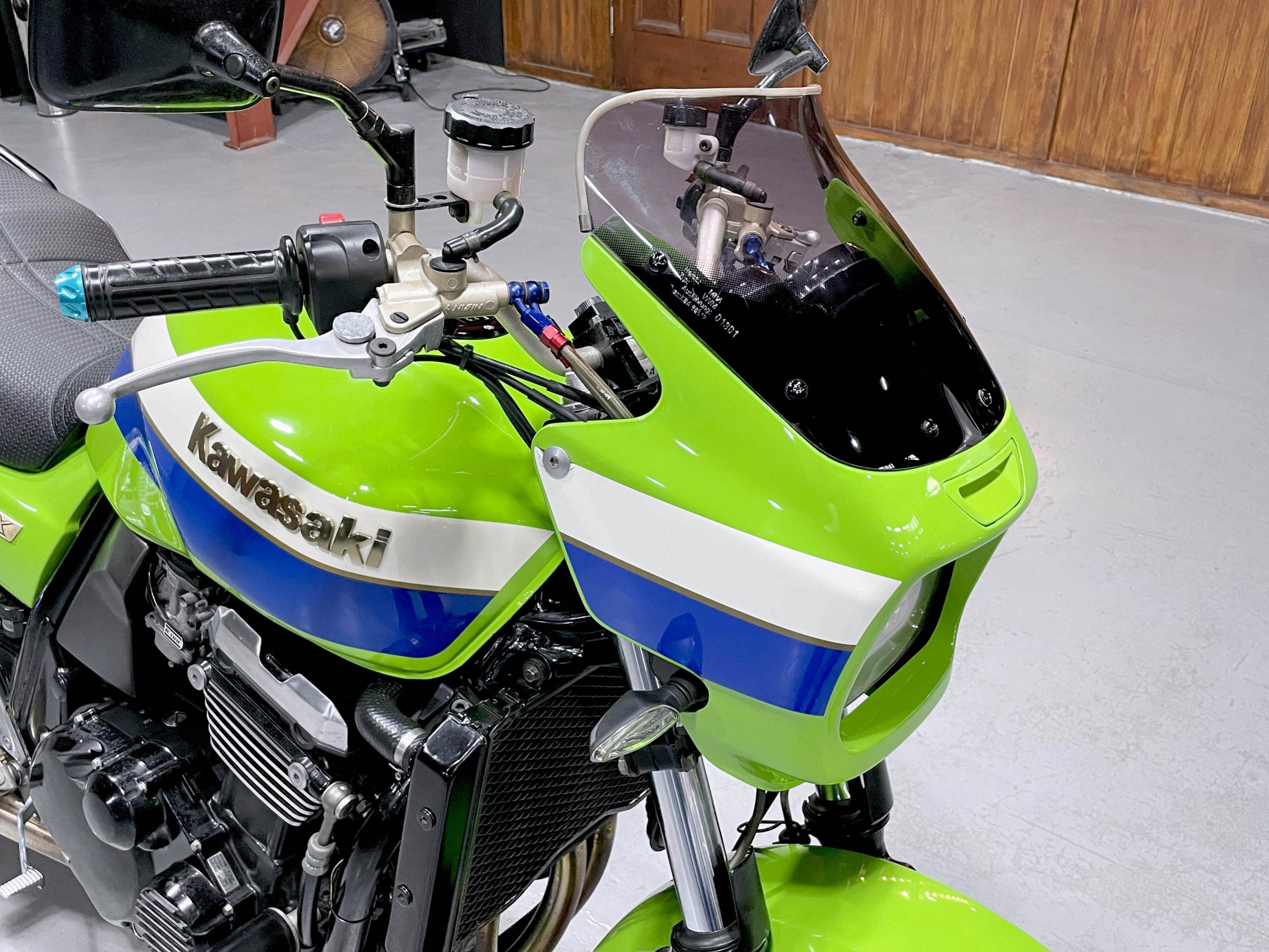 KAWASAKI ZRX1100 ZRT10C – 京都のバイクショップSPEC-M