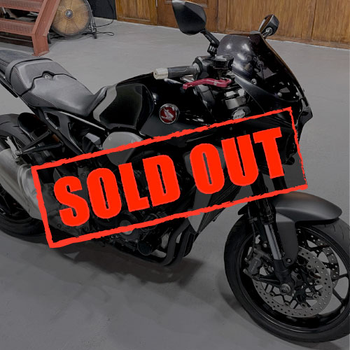 HONDA CB1000R ABS SC80 – 京都のバイクショップSPEC-M