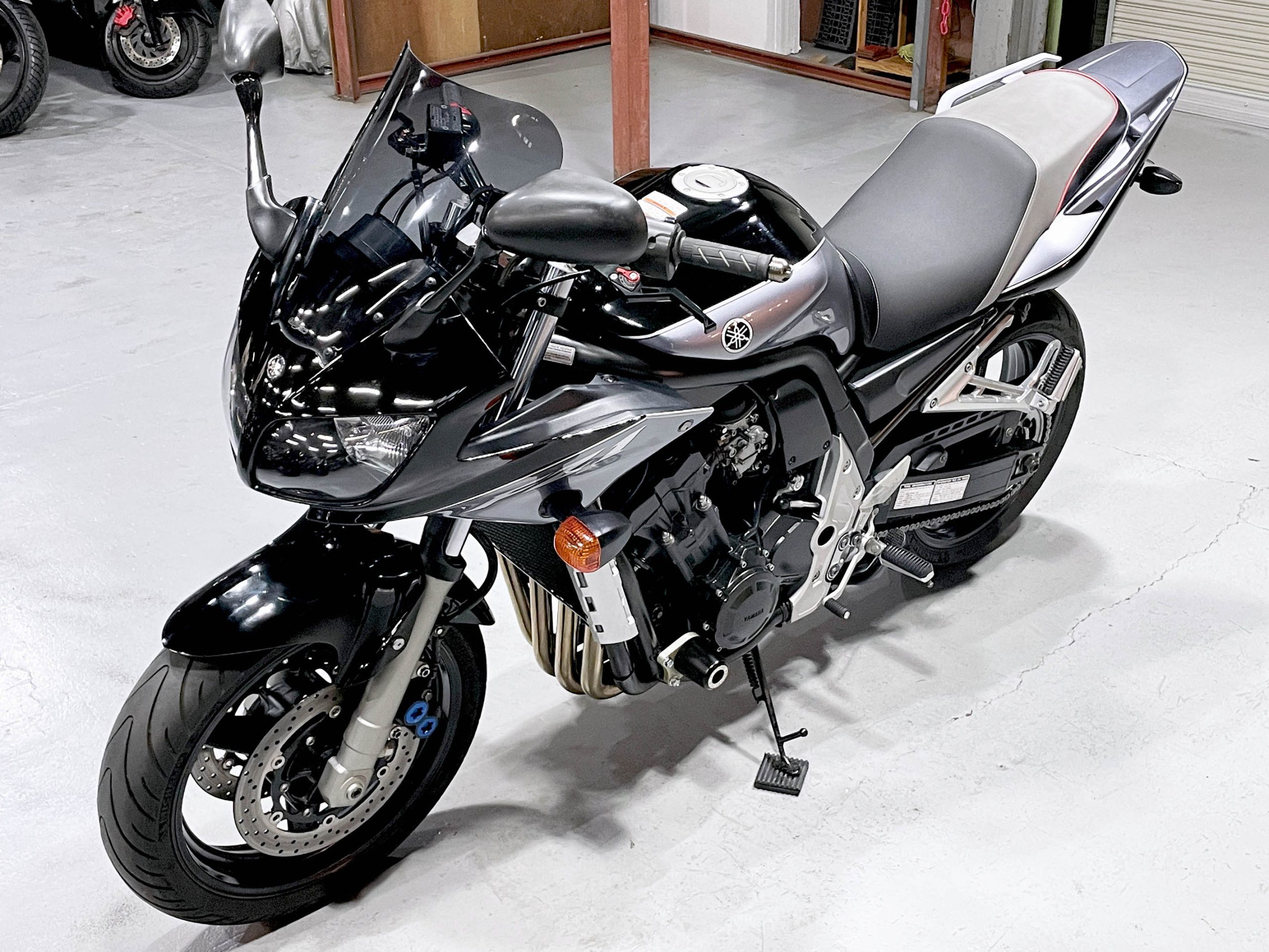 YAMAHA FZS1000｜RN07N – 京都のバイクショップSPEC-M（スペック