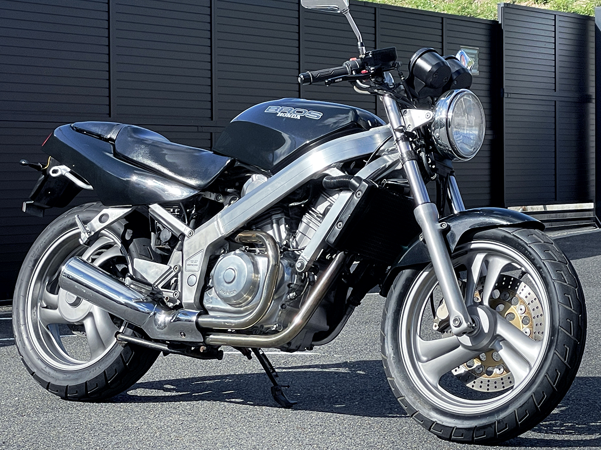 ブロス400 純正マフラー KW0 ブロス400 サイレンサーマフラー KW0 ホンダ 純正 バイク 部品 NC25