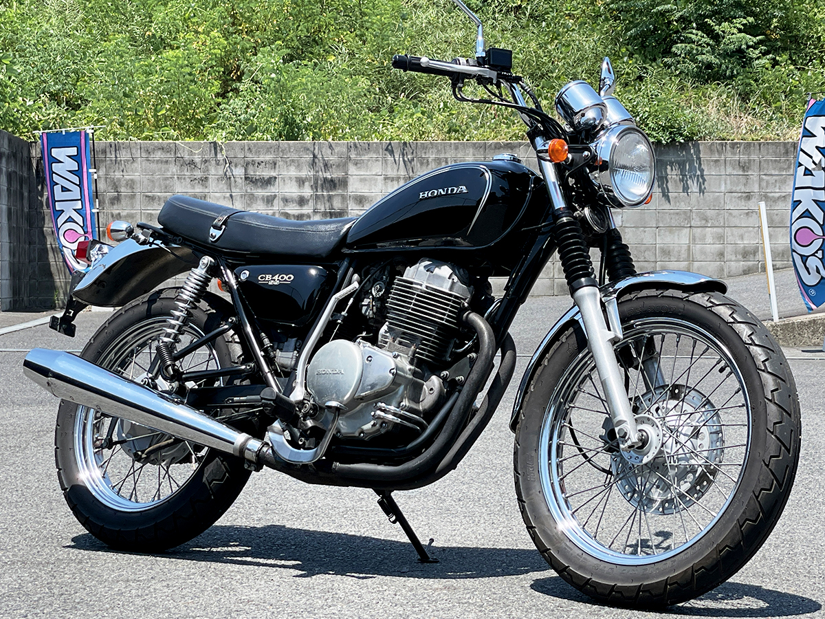 H089-A-077◆ホンダ CB400SS NC41 純正サイドカバー 左 割れ無し