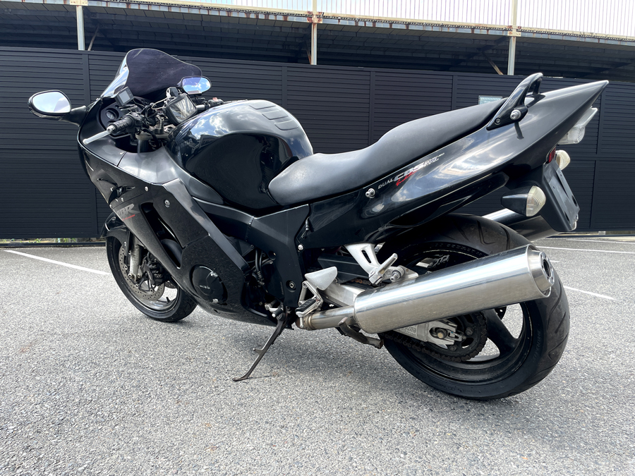 中古バイク HONDA CBR1100XX SuperBlackbird｜SC35 バイク