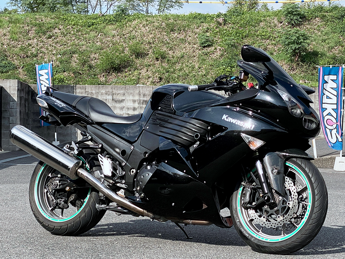 724TS R7,10月モデル カワサキからNinja ZX-10R NEWグラフィック登場！12月24日（金）発売